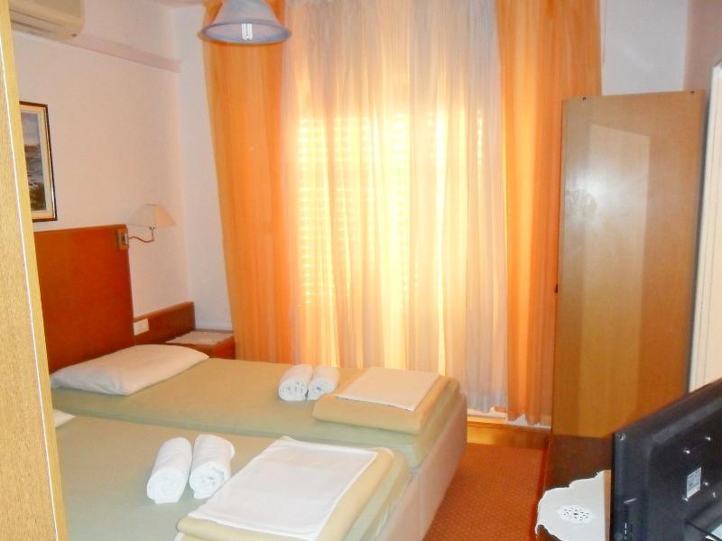 Apartments Martiva Дубровник Екстер'єр фото